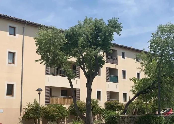 Appartement dans résidence avec piscine et parking
