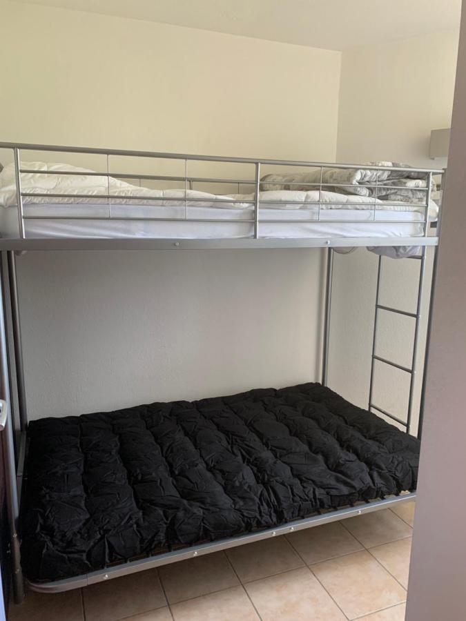 Appartement Dans Résidence Avec Piscine Et Parking